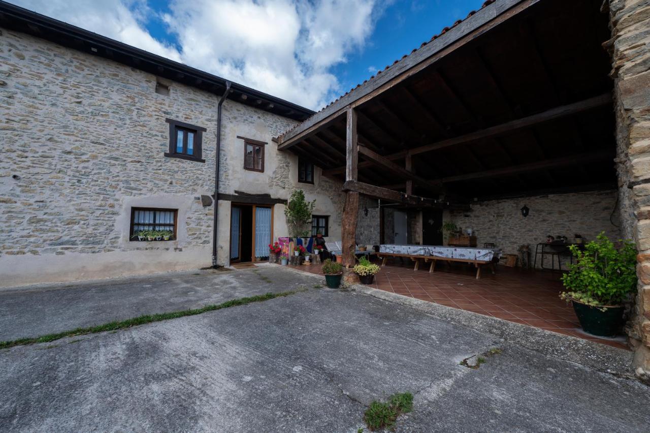 Mujika Etxea Villa Manurga Exteriör bild