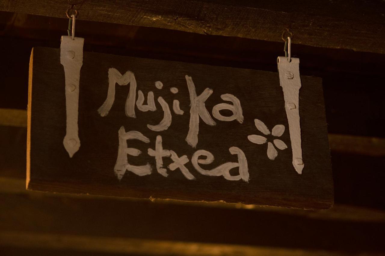 Mujika Etxea Villa Manurga Exteriör bild